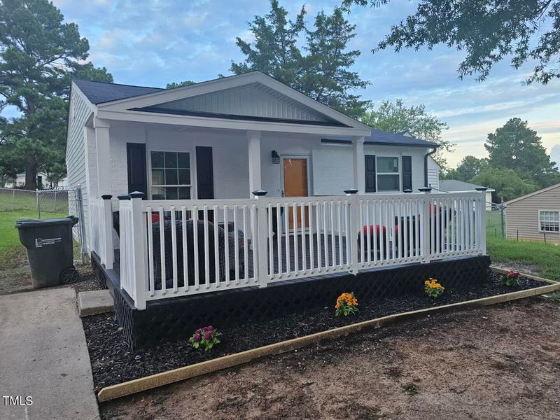 10 Midgette Pl, Durham, NC 27703