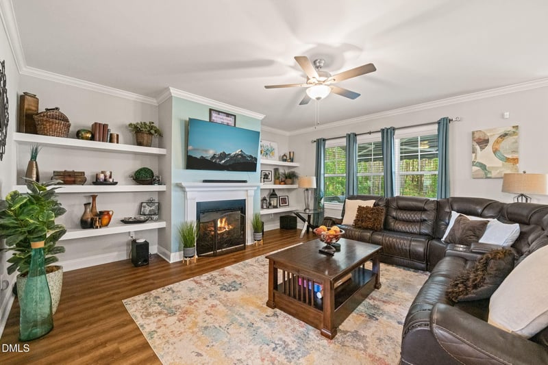 10 Mitchell Rdg Dr, Youngsville, NC 27596