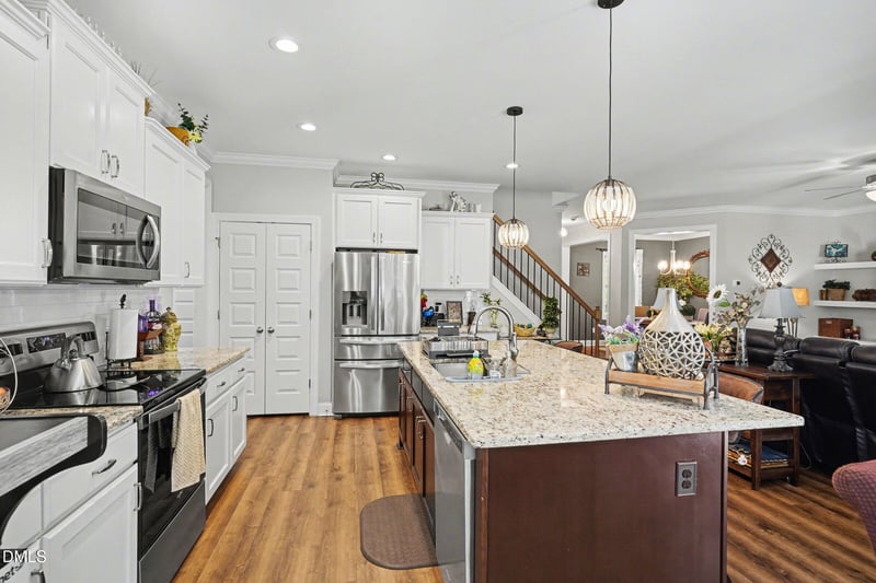 10 Mitchell Ridge Dr, Youngsville, NC 27596