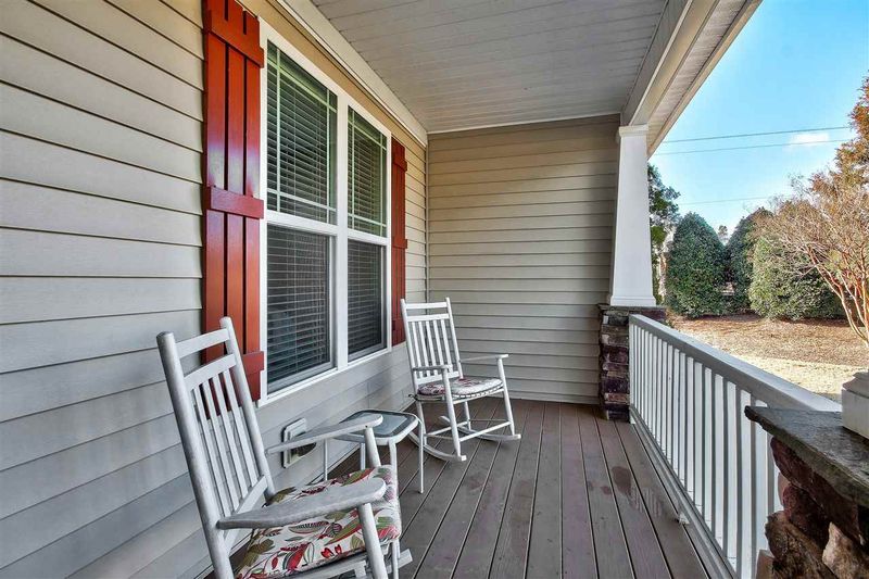 10 Muirfield Dr, Youngsville, NC 27587