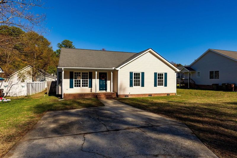 10 North St, Wendell, NC 27591