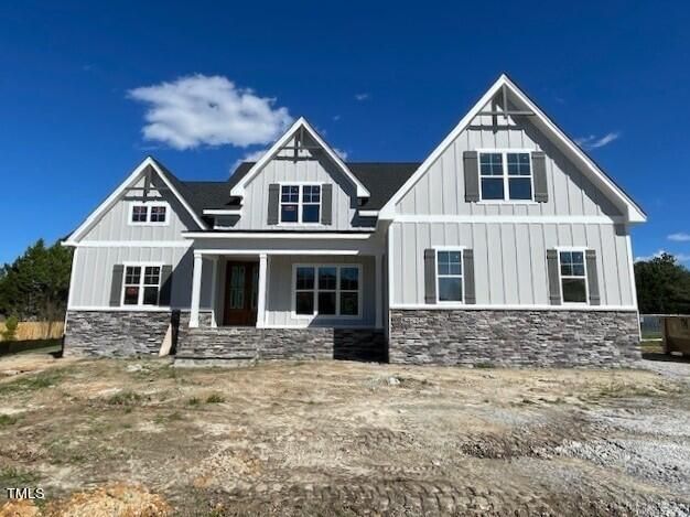 10 Old Garden Ln, Youngsville, NC 27596