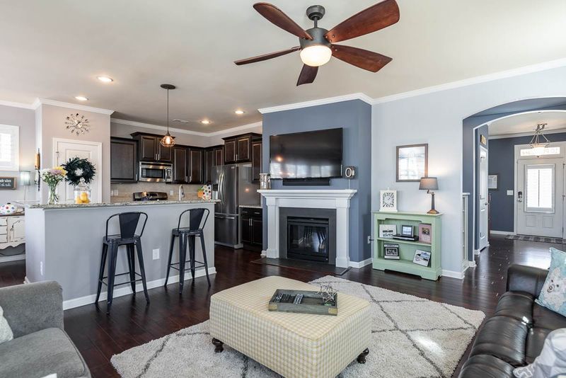 10 Plum Ln, Clayton, NC 27527