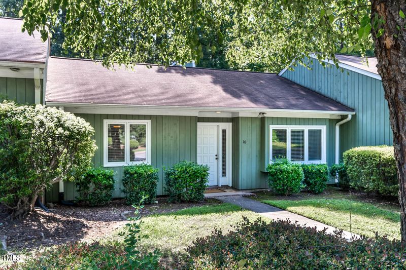 10 Poppy Trl, Durham, NC 27713