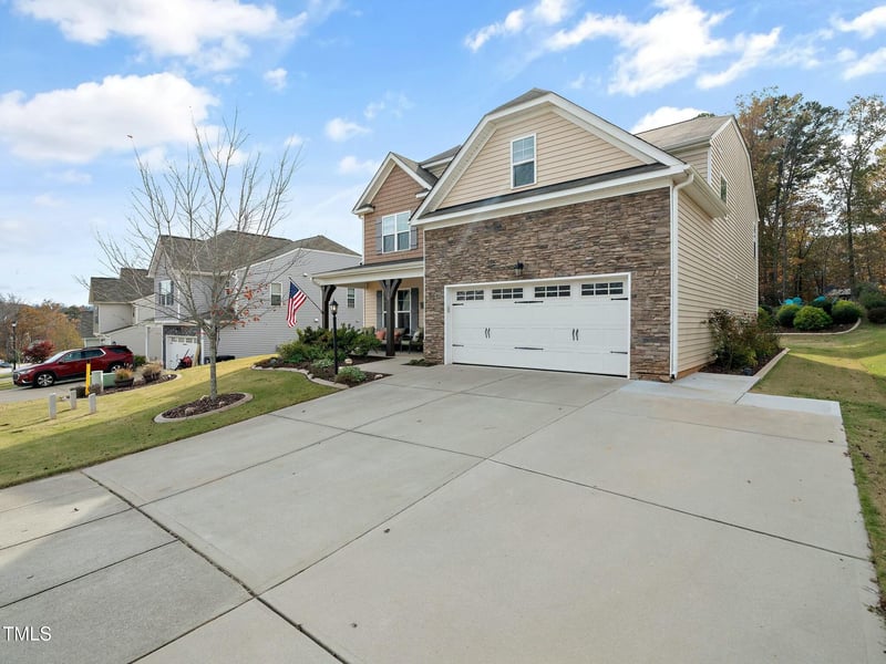 10 Porcenna Ln, Clayton, NC 27527