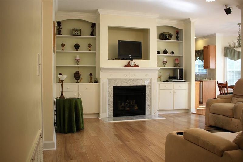 10 Prestwould Dr, Youngsville, NC 27596