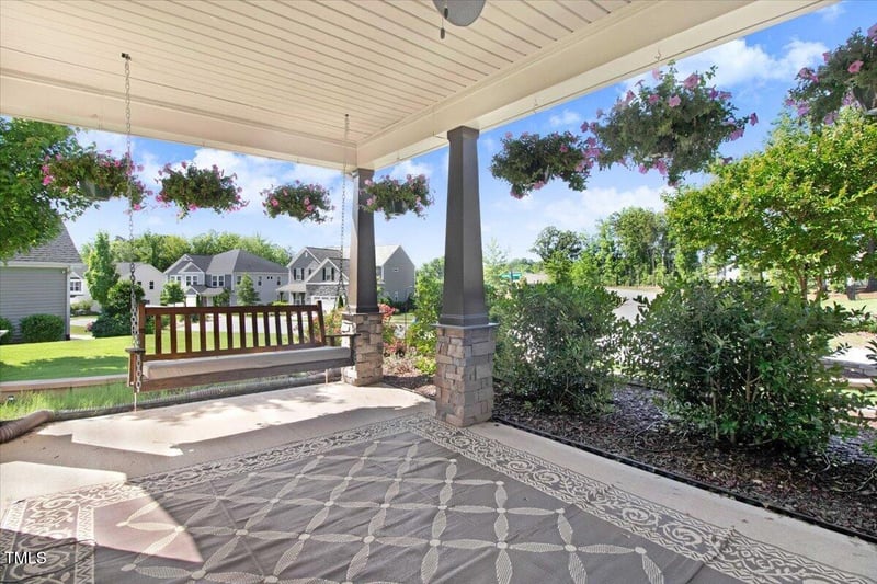 10 Ravano Dr, Clayton, NC 27527