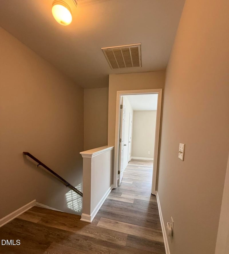 10 Red Ln, Raleigh, NC 27606