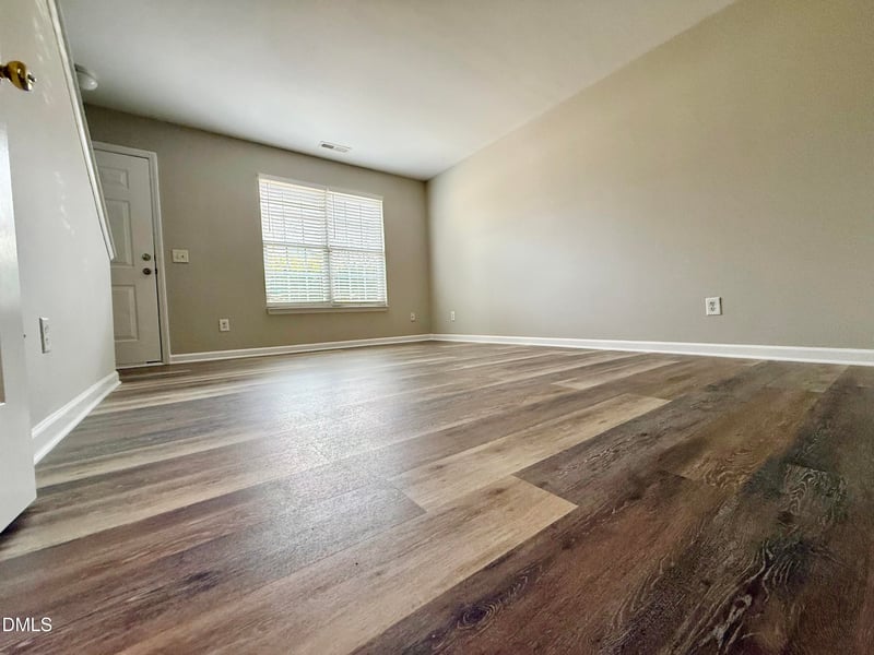 10 Red Ln, Raleigh, NC 27606