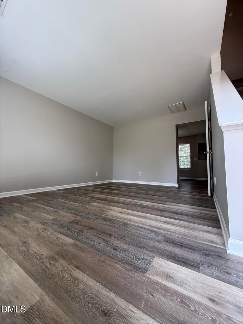 10 Red Ln, Raleigh, NC 27606