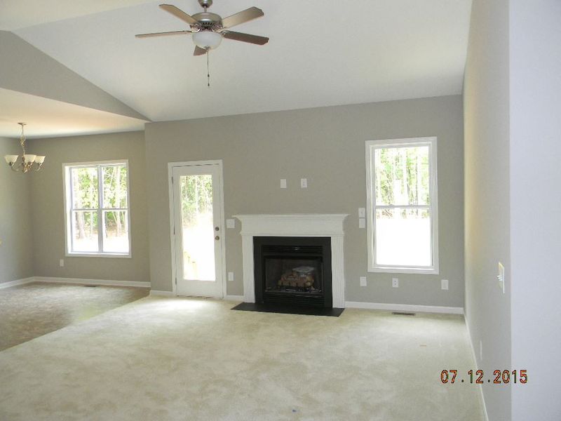 10 Ridgemont Dr, Franklinton, NC 27525