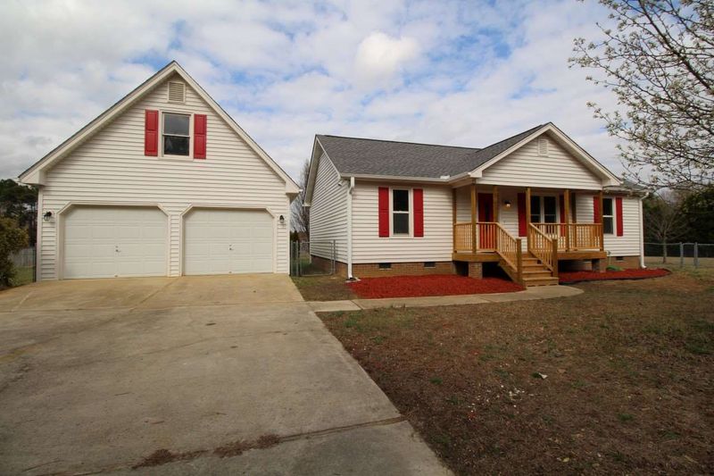 10 Sallie Dr, Smithfield, NC 27577