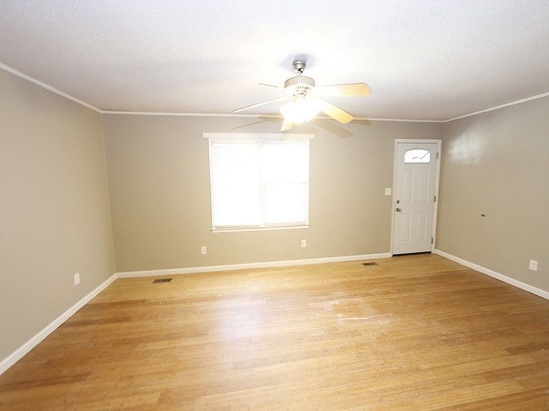 10 Shelter Cv, Durham, NC 27712
