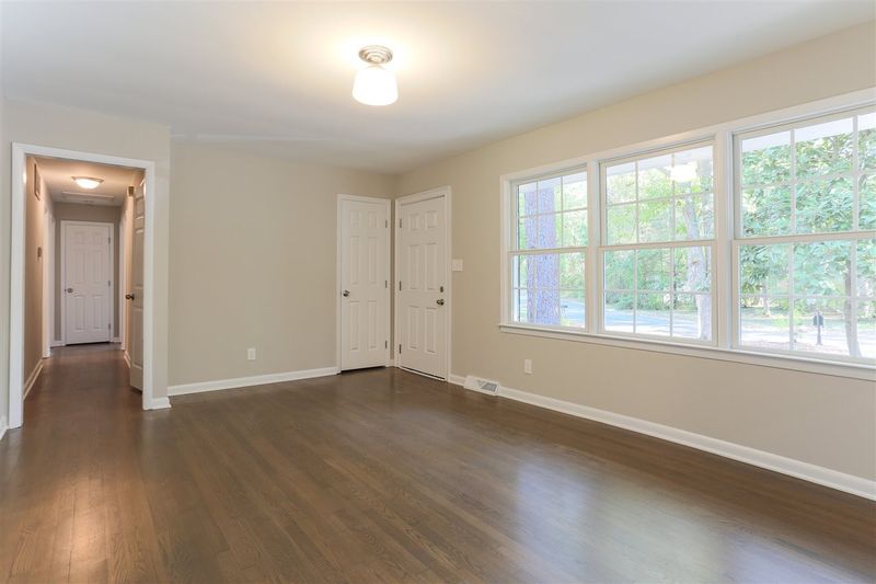 10 Sinnott Cir, Durham, NC 27713