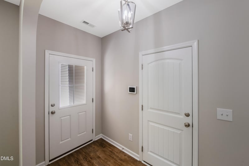 10 Somerset Dr, Franklinton, NC 27525