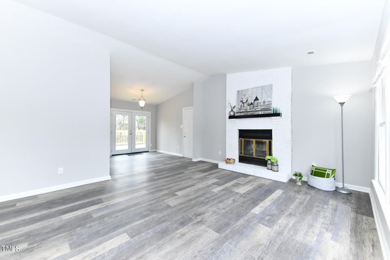 10 Spicers Ct, Durham, NC 27705