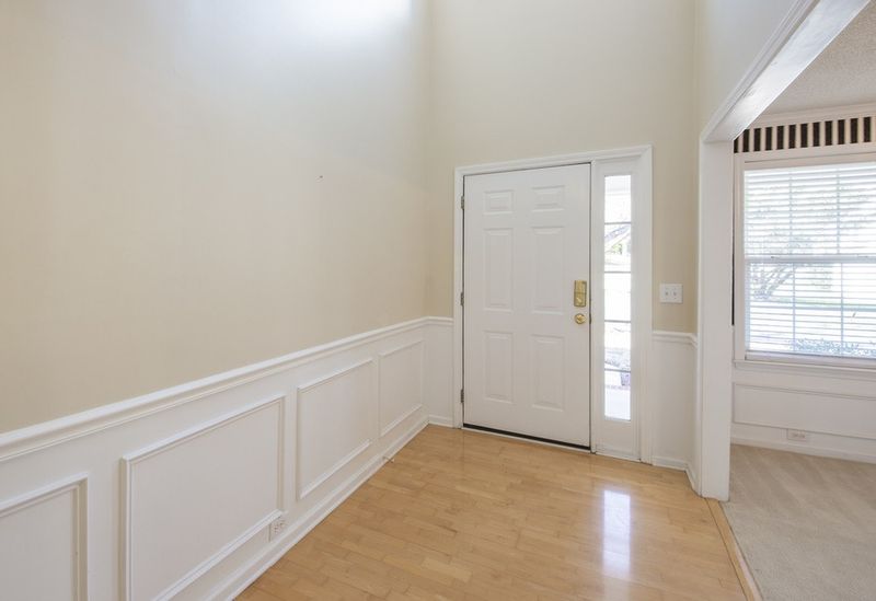 10 Spring Glen Ct, Durham, NC 27703