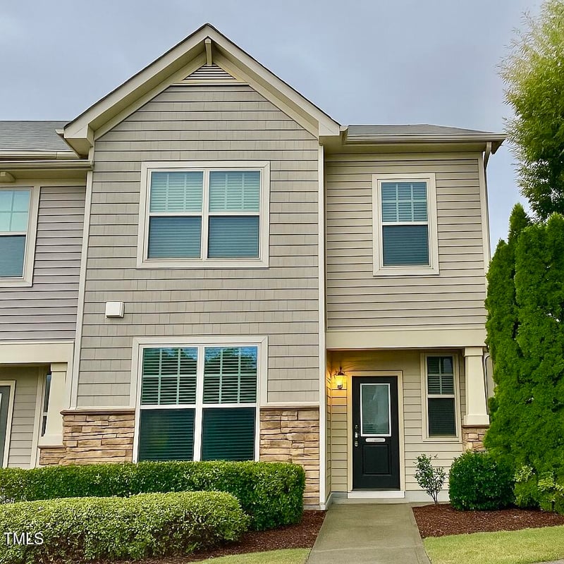 10 St Elias Dr, Durham, NC 27705