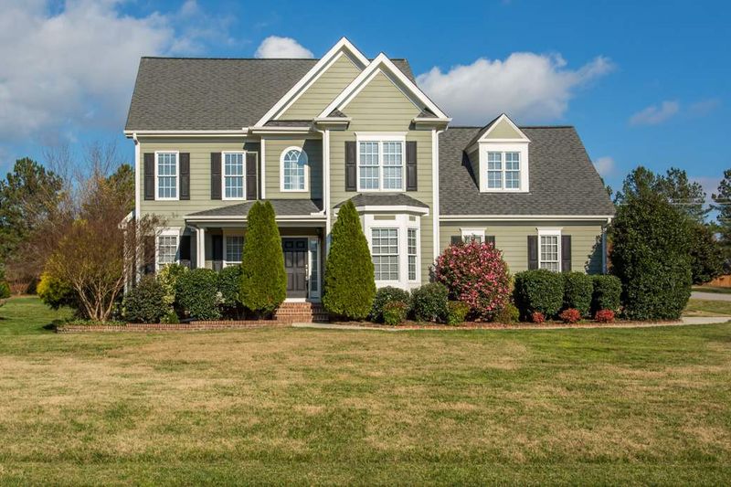 10 Traylee Dr, Wake Forest, NC 27587