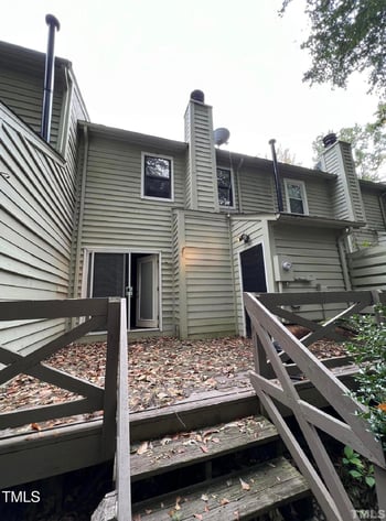 10 Willow Bridge Dr, Durham, NC 27707