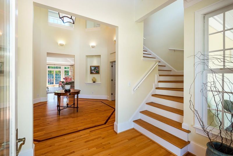 10 Windrow Pl, Durham, NC 27705