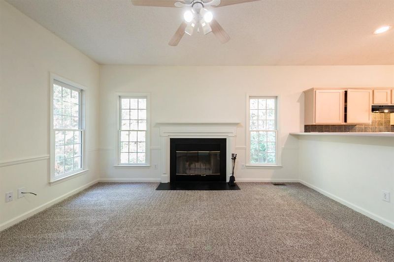 10 Winnabow Ct, Durham, NC 27703