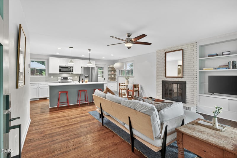 100 Apple St, Chapel Hill, NC 27514