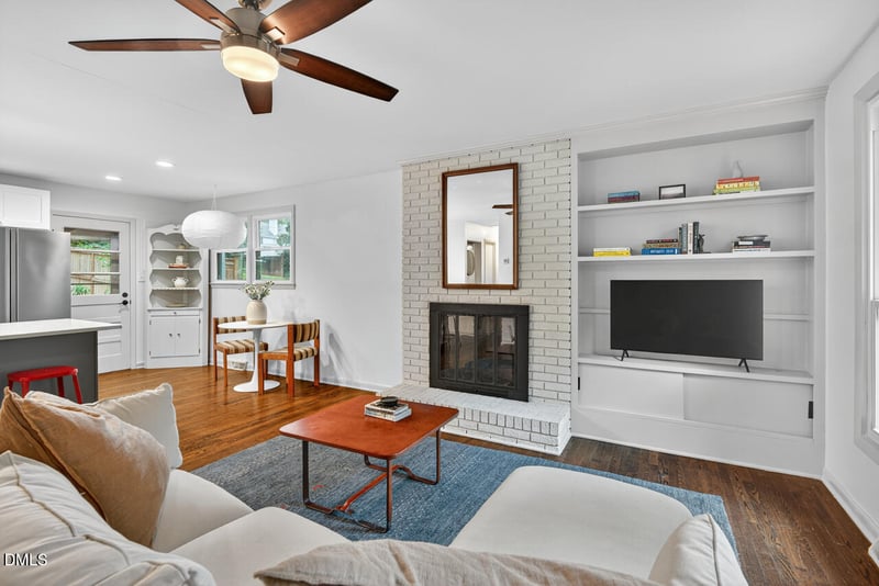 100 Apple St, Chapel Hill, NC 27514