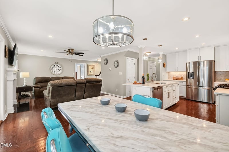 100 Avent Pines Ln, Holly Springs, NC 27540