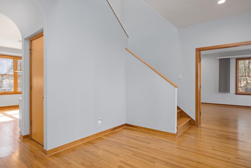 100 Azalea Pl, Chapel Hill, NC 27517