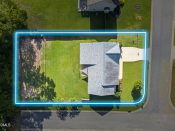 100 Belle Meade Ct, Benson, NC 27504