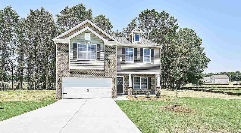 100 Benjamin Ct, Clayton, NC 27527