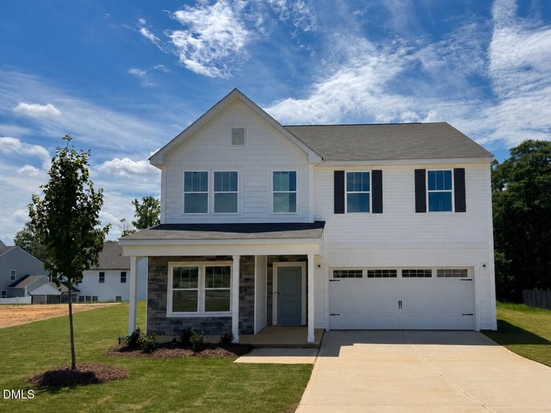 100 Benson Village Dr #31, Benson, NC 27504