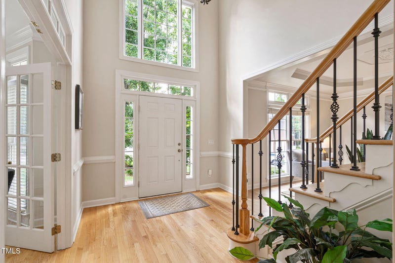 100 Beraneak Ln, Cary, NC 27519