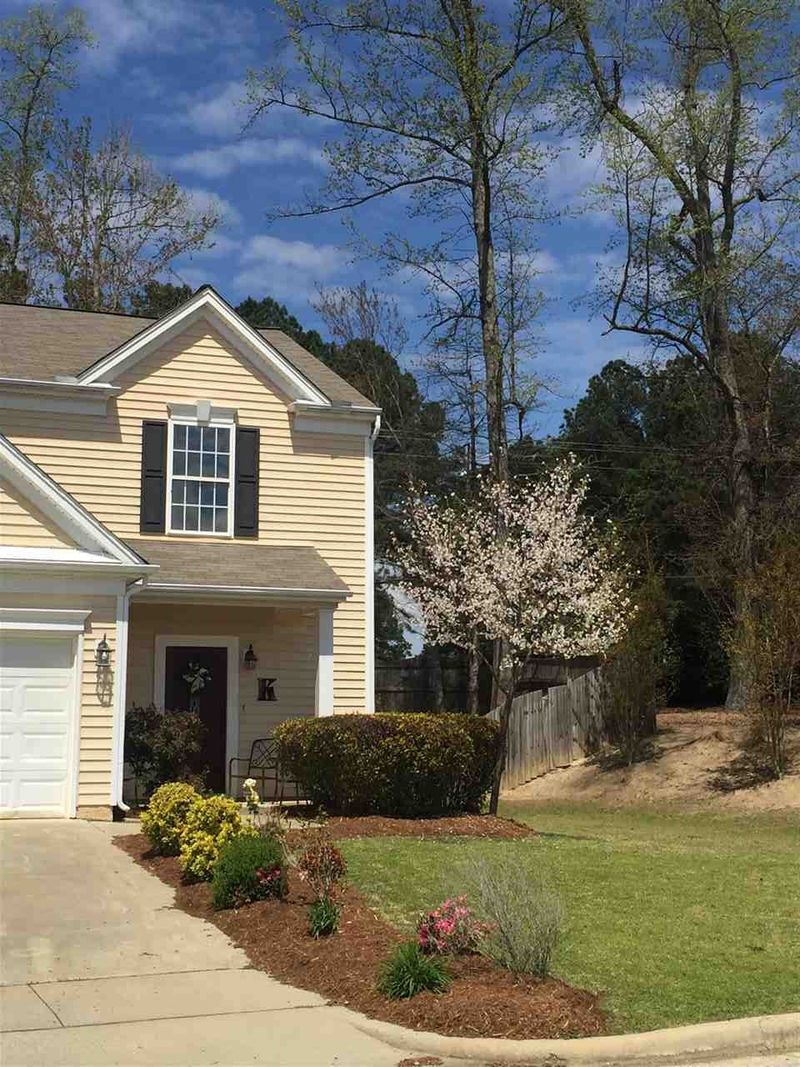 100 Bergen Ave, Apex, NC 27502