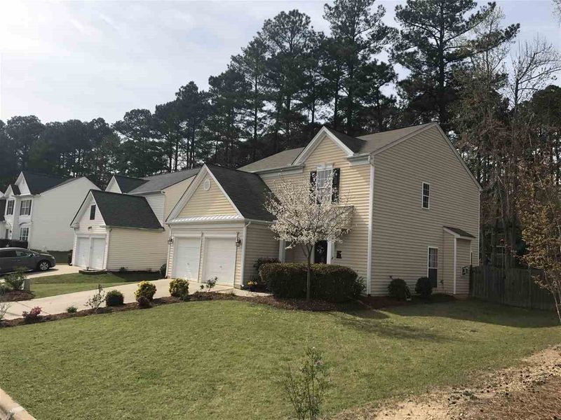 100 Bergen Ave, Apex, NC 27502