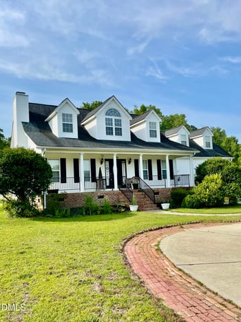 100 Blackberry Creek Dr, Willow Springs, NC 27592