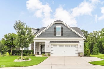 100 Bowhill Dr, Clayton, NC 27527