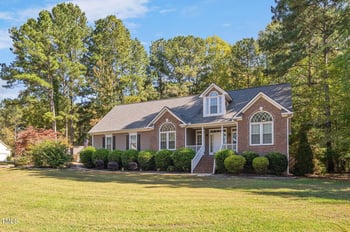 100 Bradborne Cir, Clayton, NC 27520