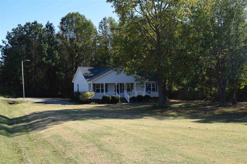 100 Breland Dr, Clayton, NC 27520