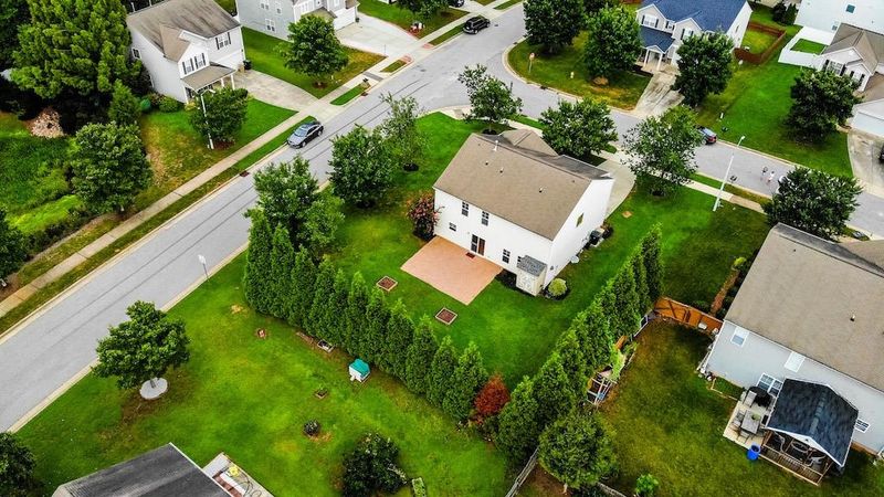 100 Brockton Ridge Dr, Garner, NC 27529