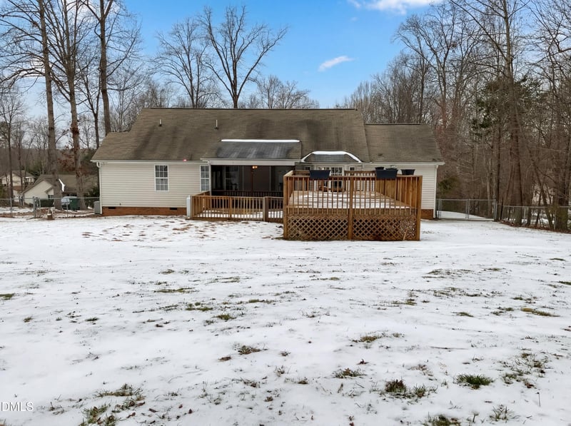 100 Broken Lance Dr, Youngsville, NC 27596