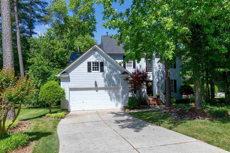 100 Brook Creek Dr, Cary, NC 27519