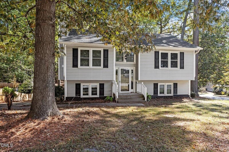 100 Brook Rock Ln, Garner, NC 27529