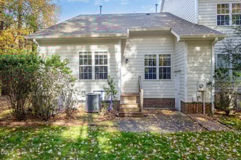 100 Brush Stream Dr, Cary, NC 27511