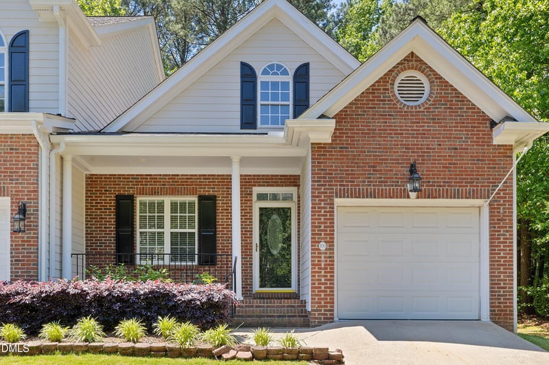 100 Brush Stream Dr, Cary, NC 27511