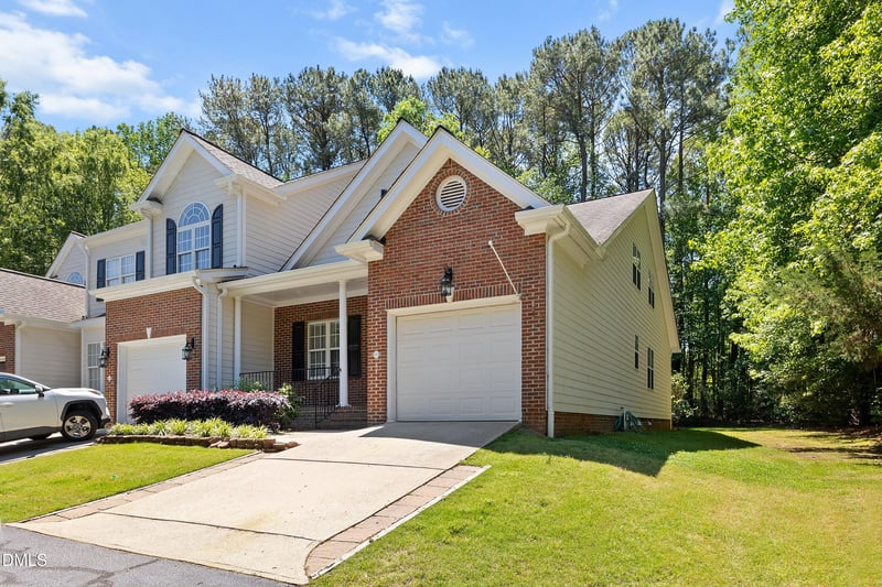 100 Brush Stream Dr, Cary, NC 27511