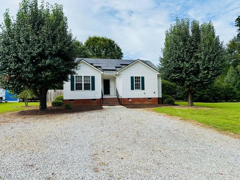 100 Bryant Dr, Smithfield, NC 27577