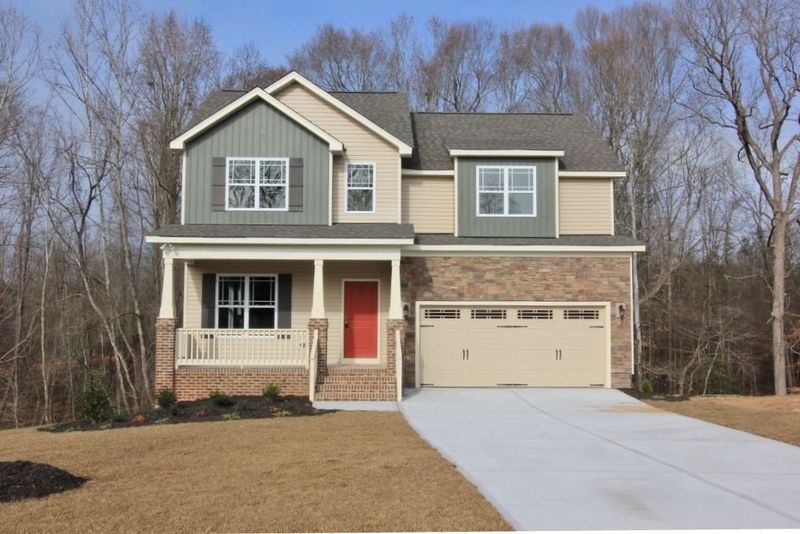 100 Canterbury Dr, Franklinton, NC 27525