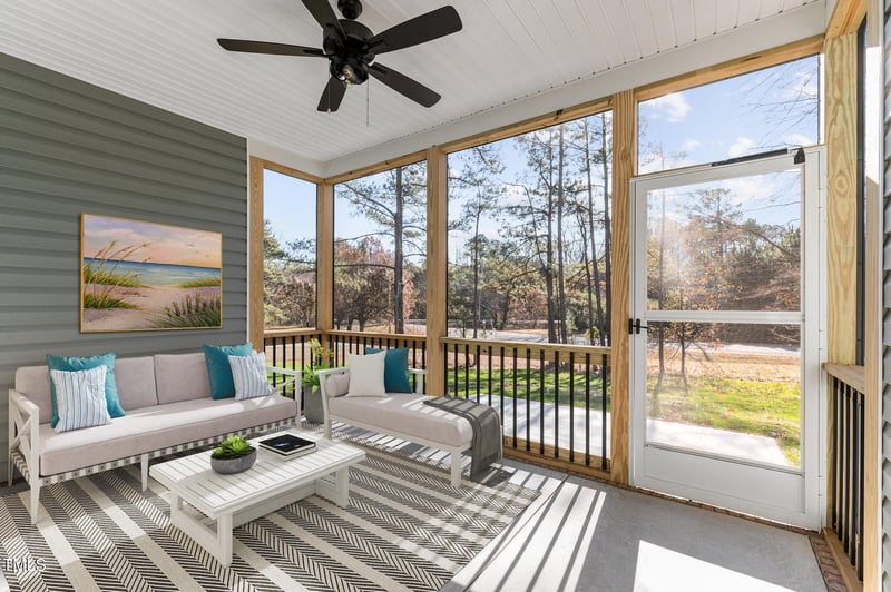 100 Carol Cir, Louisburg, NC 27549